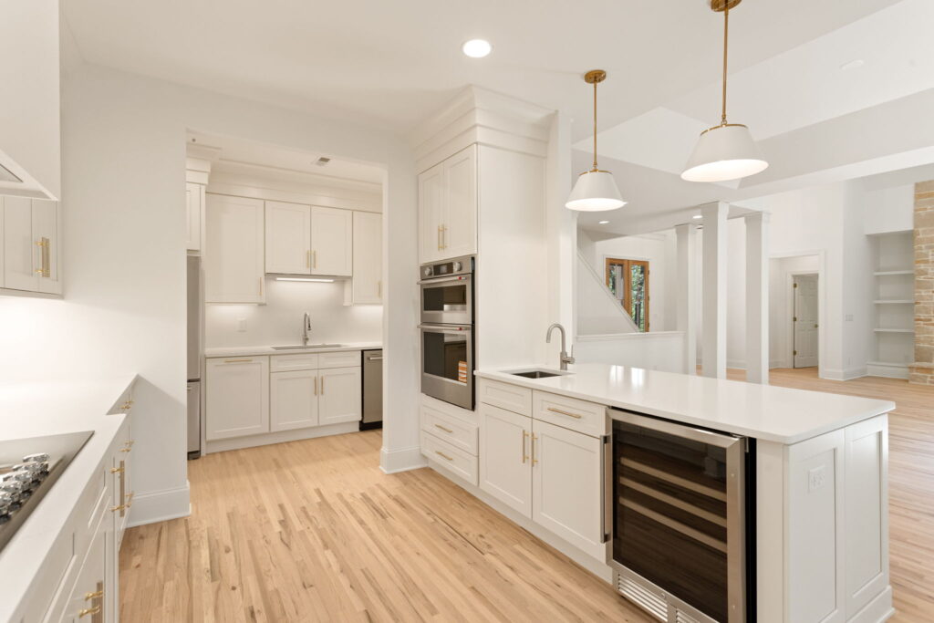 17-web-or-mls-1touchmenottrail-17